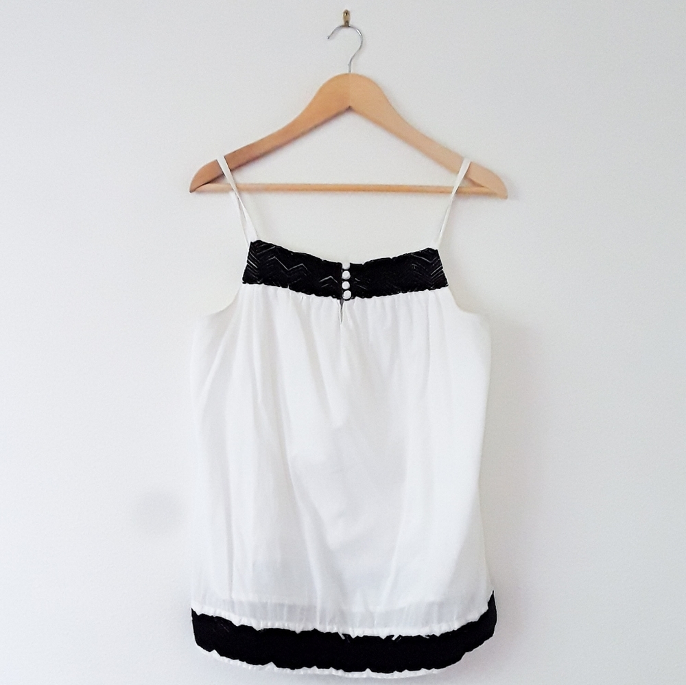 GAP cotton embroidered tank top blouse